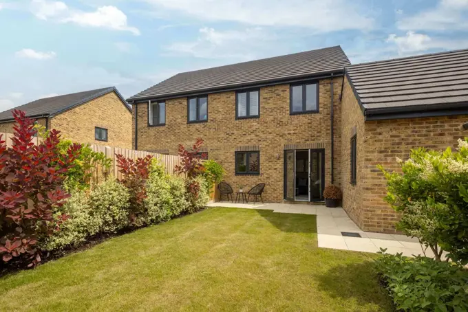 A1665 026 Plot 89 Whistle Wood Bordon Places For People (1)