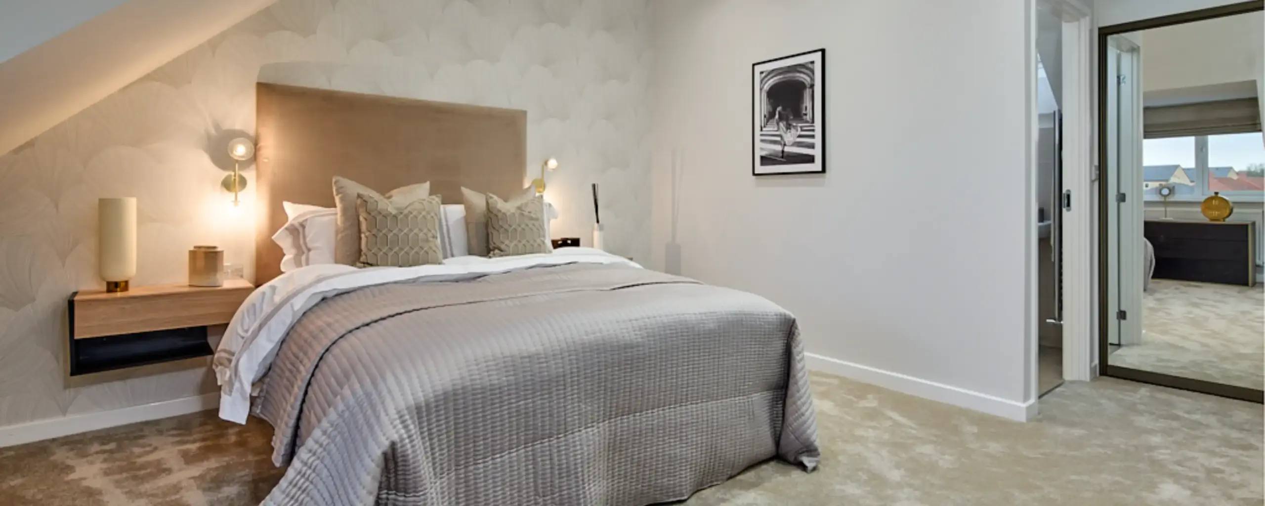 Main Bedroom 348052048