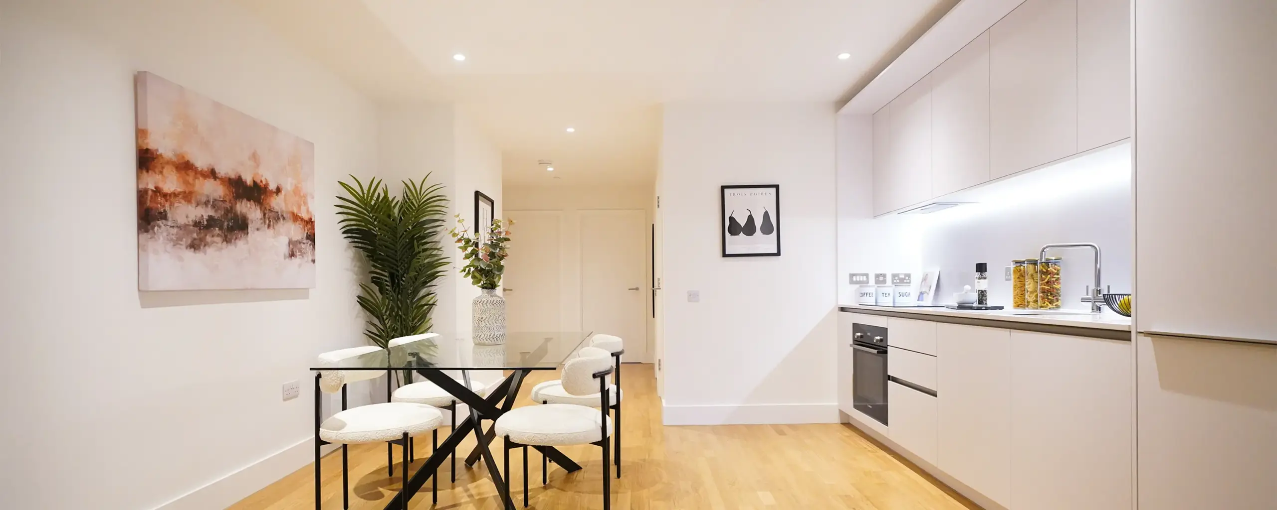 Mansion House Kitchen Diner Sectioniii