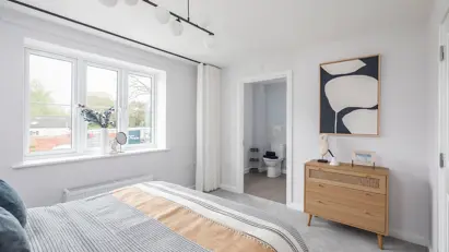 Marble Square Bedroom Ensuite