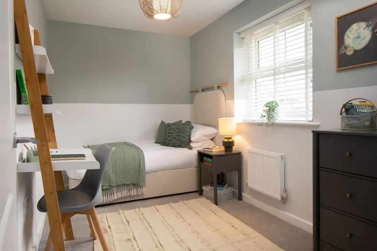 Greenwood Gardens Lower Herne Ager FT2 Bedroom2