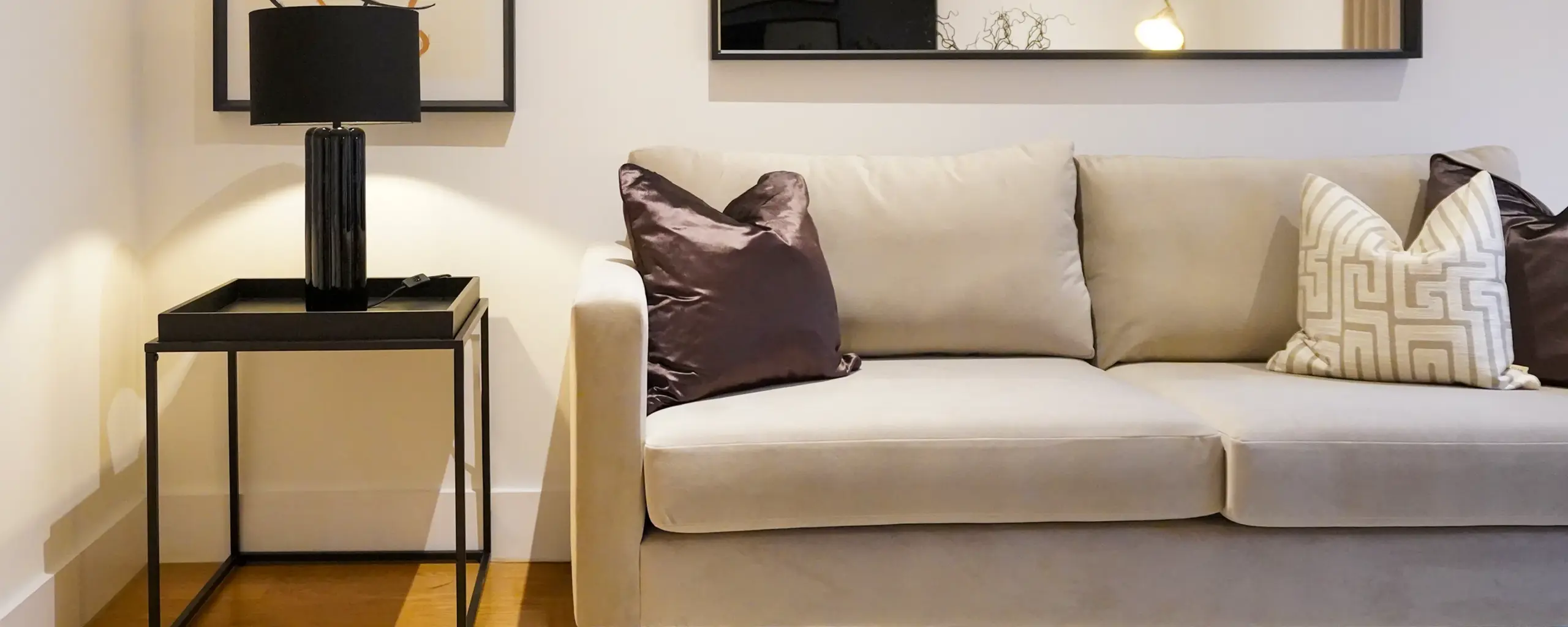 Mansion House Living Room Detail