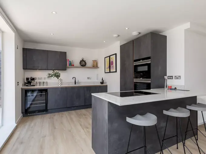Kitchen 1