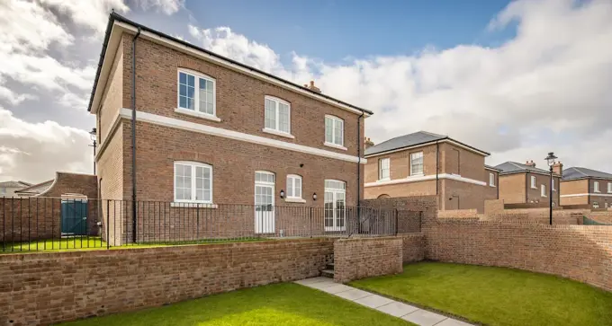 B1067 12 Peninsula View Poundbury Place For People