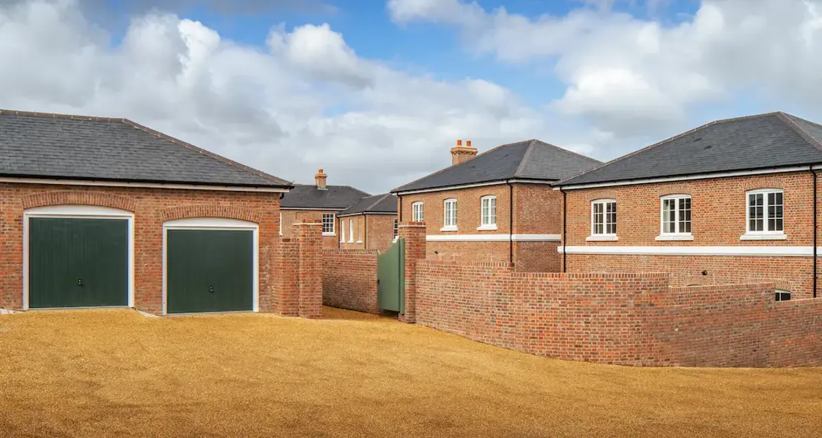 B1067 04 Peninsula View Poundbury Place For People (1)