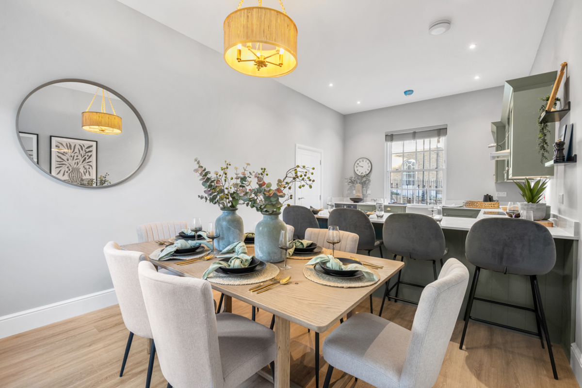 005 Hires 3Bedshowhome Peninsulaview PFP PEB2638