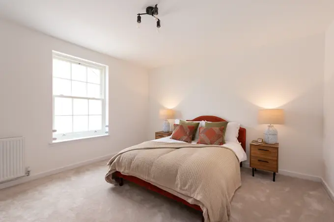 75787 Plot95 Showhome 024 Ezgif.Com Jpg To Webp Converter