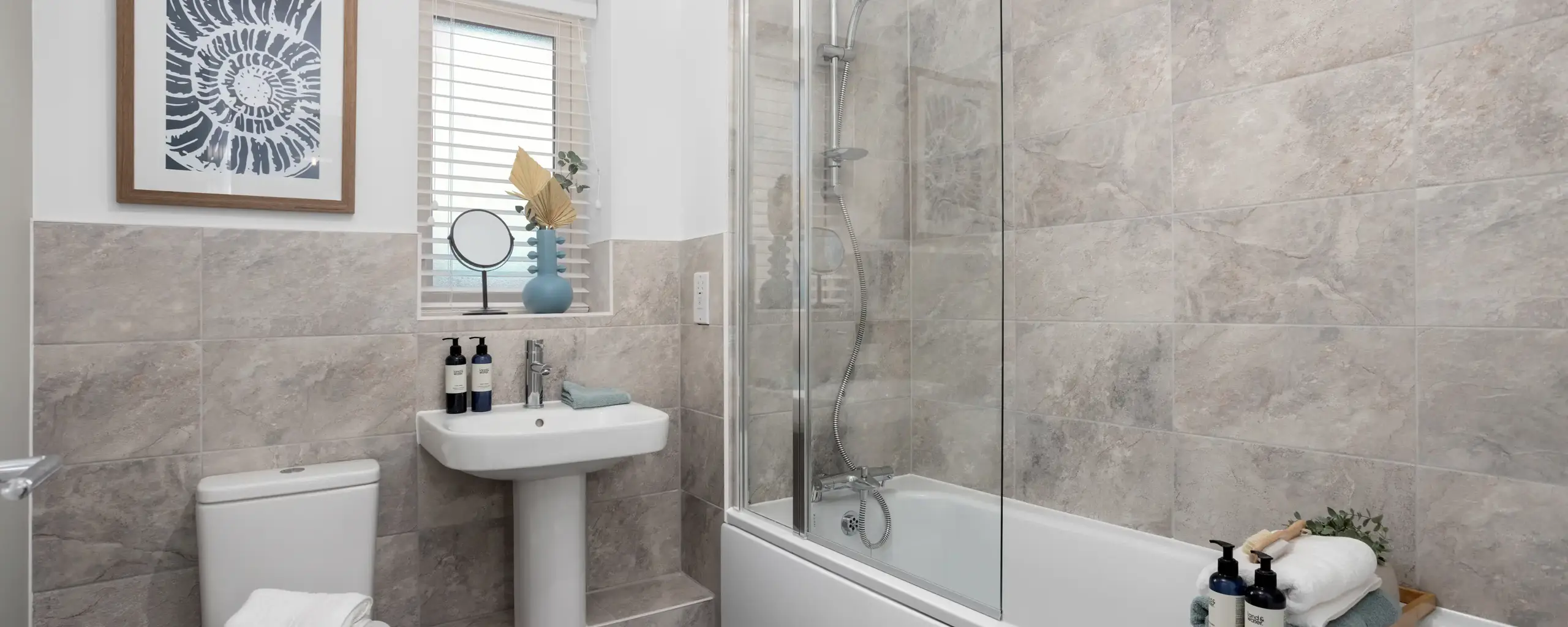 Greenwood Gardens Bathroom