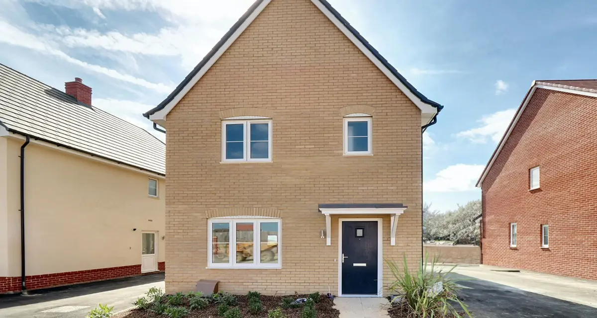Plot 126 External
