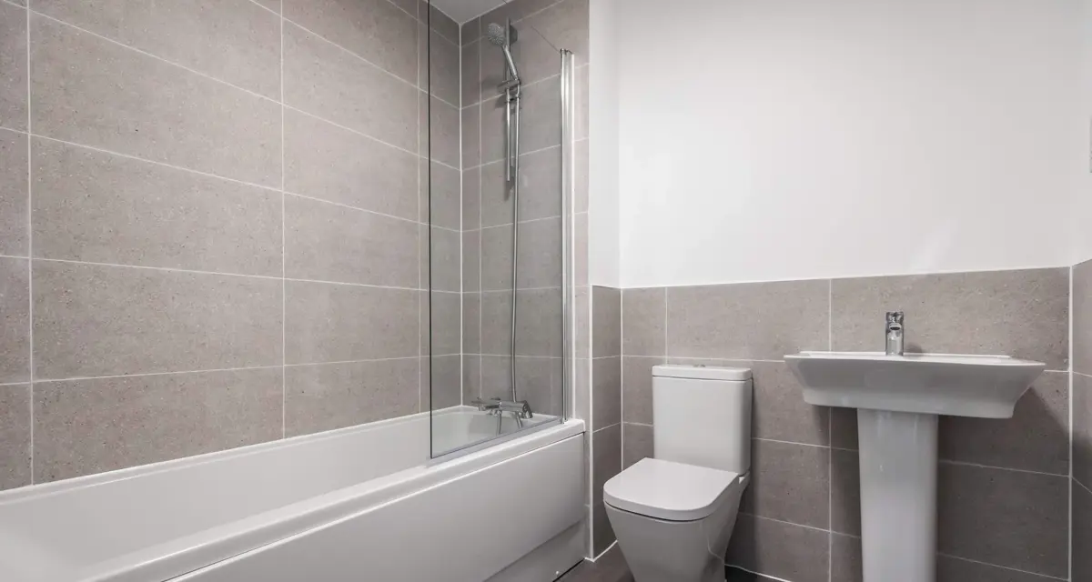 The Ellingham Bathroom