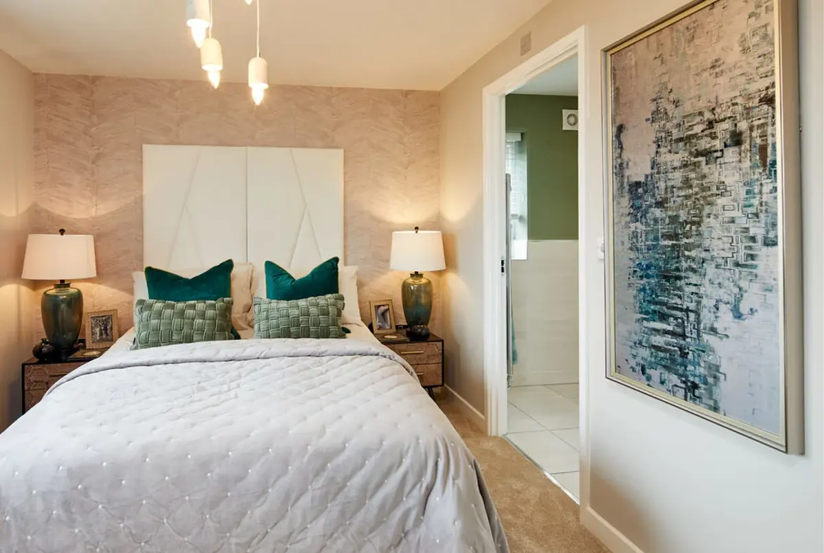 Hadley Citys Reach Hull 52253