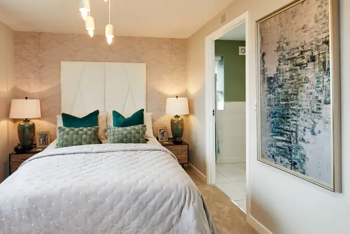 Hadley Citys Reach Hull 52253