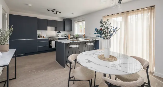 Jackdaw Typical Main Bedroom