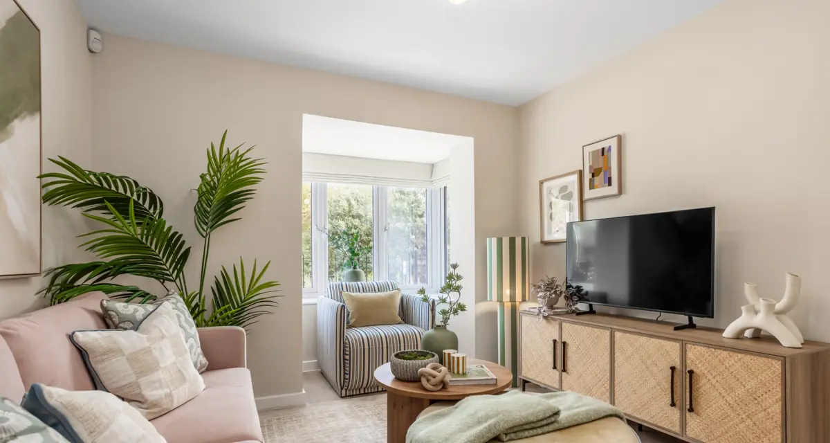 005 Lowres 3Bed Showhome Photography Hartsdown PFP 2S2A4624 (1)