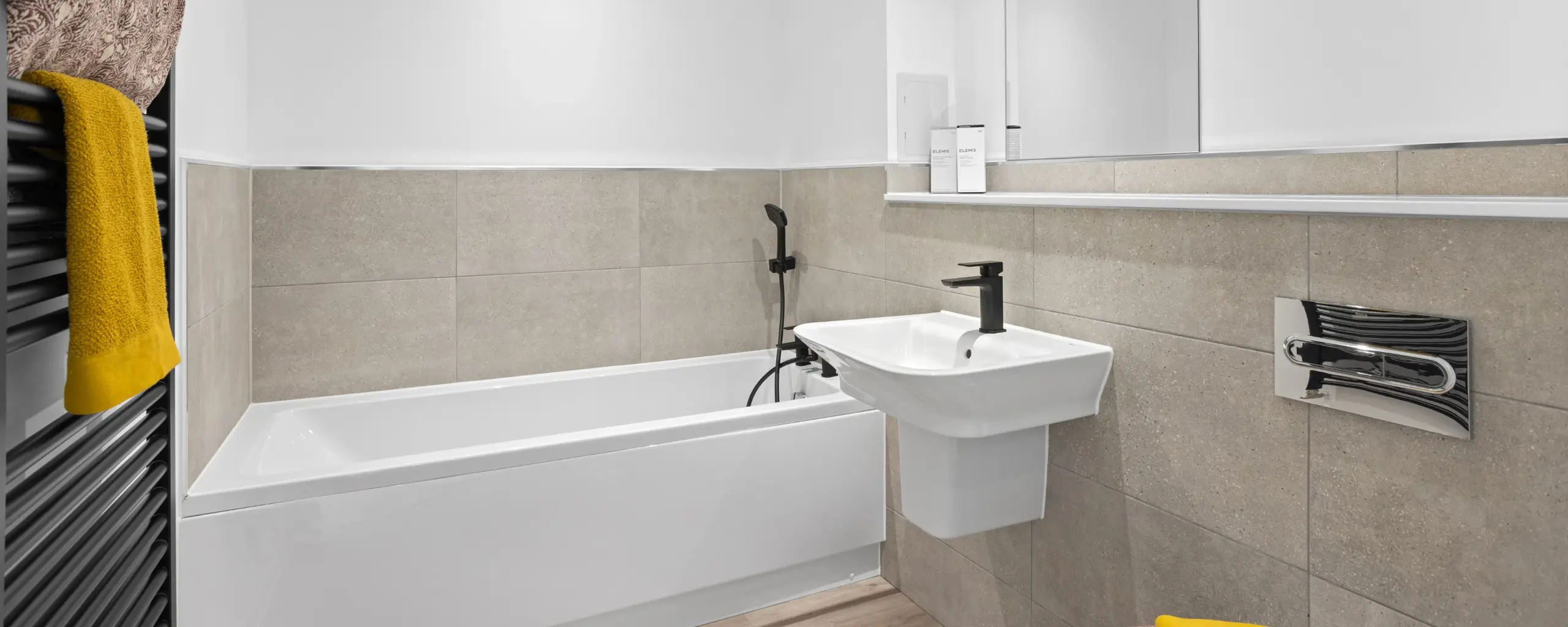 Tram Sheds Edinburgh Bathroom2