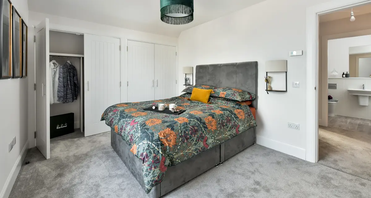 Bedroom 2 (1)