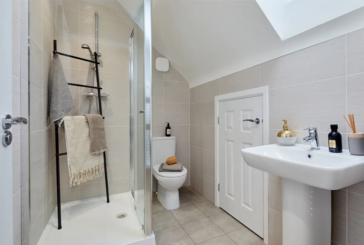 Denton Ensuite