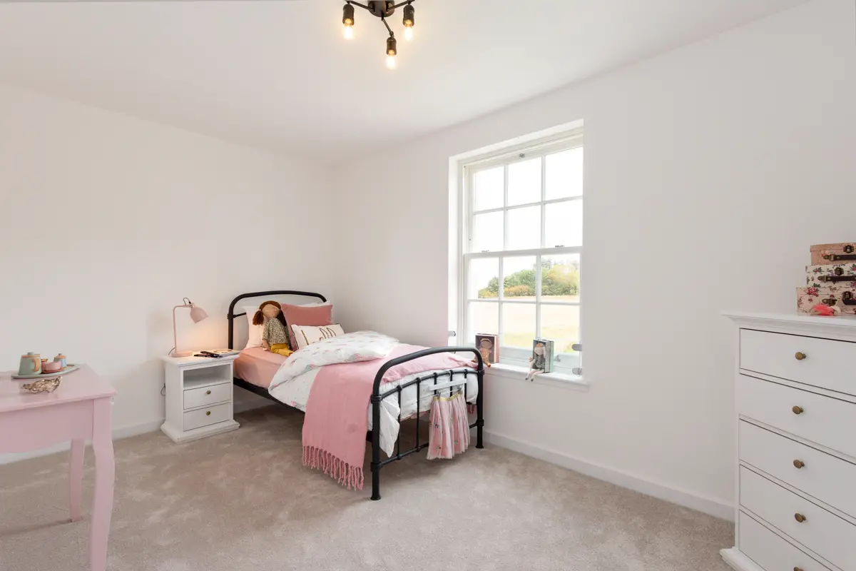 75787 Plot95 Showhome 028 Ezgif.Com Jpg To Webp Converter