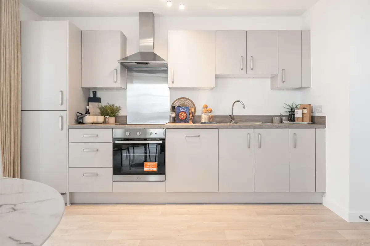 021 Lowres Cablewharf 2Bedshowhome DSC 4945 (1)