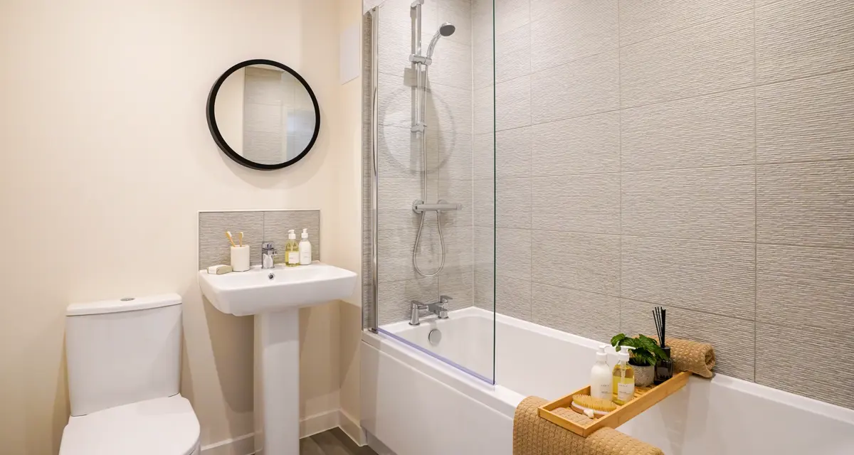 Marble Square SH Bathroom