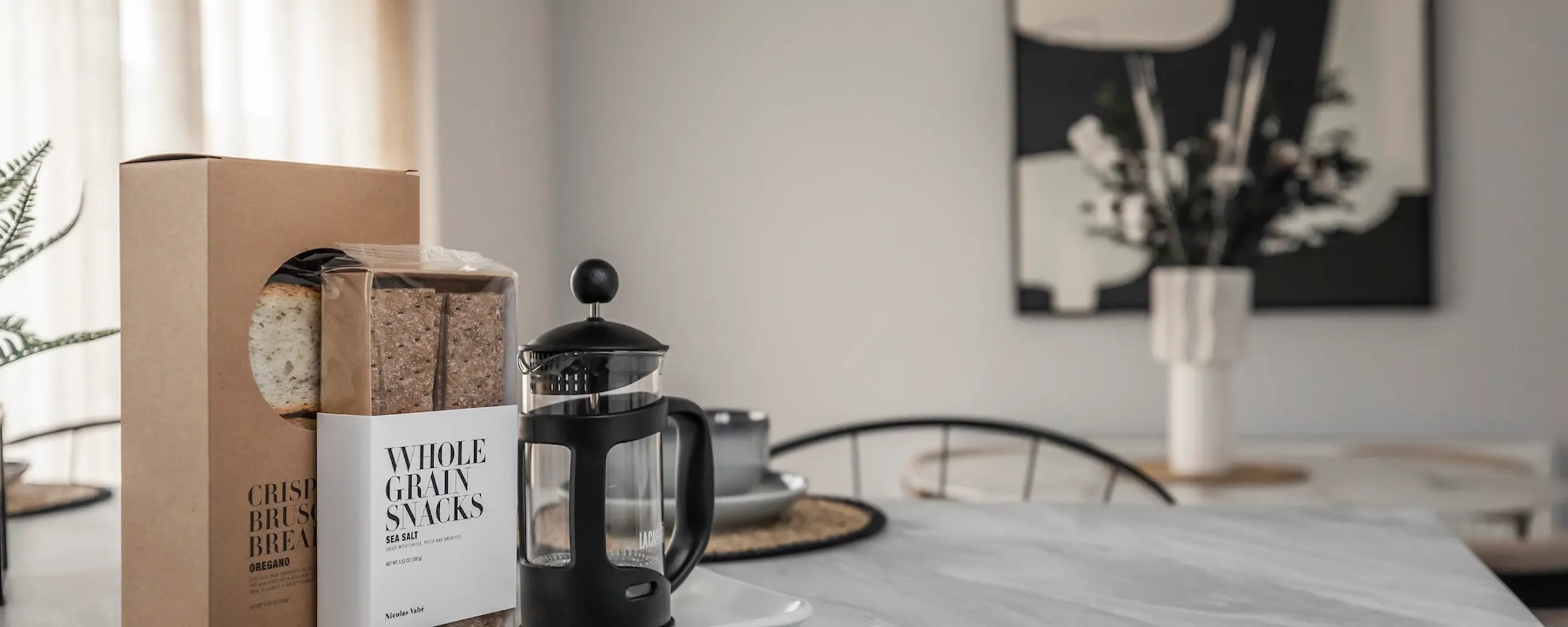 Marble Square Beakfast Dining