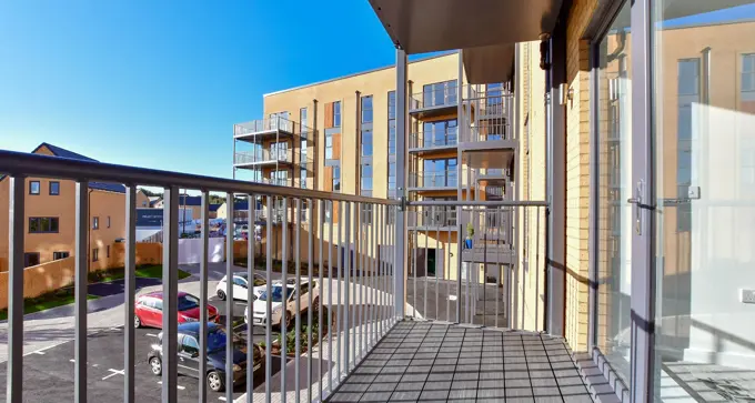 Balcony 2