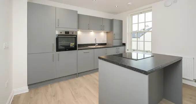 Kitchen 2 (1)