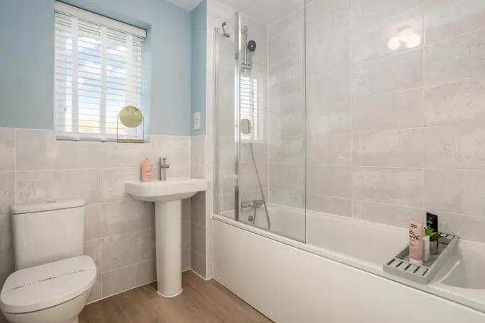 050 Lowres 3Bed Showhome Photography Hartsdown PFP 2S2A5069