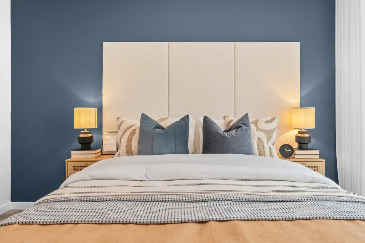 012 Lowres Cablewharf 2Bedshowhome DSC 4878