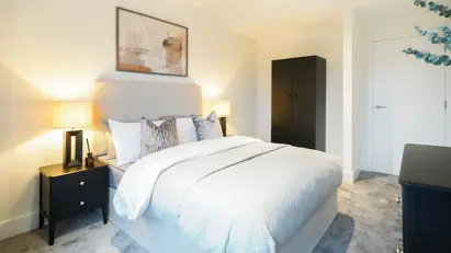 Mansion House Main Bedroomii