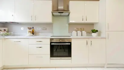 Marble Square Kitchen