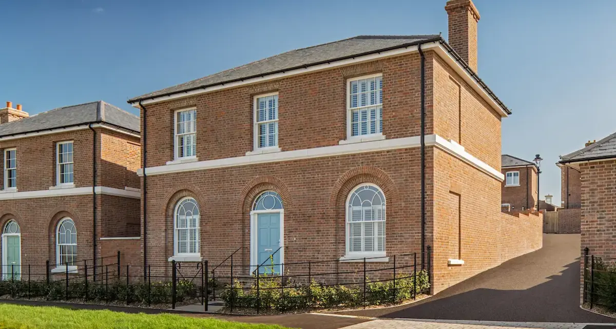 B1067 06 Peninsula View Poundbury Place For People (1)